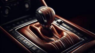 انجام خدمات تودوزی و چرم خودرو
